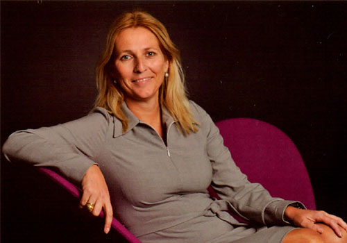 Businesswomen Champion Sights Globally, by News Analyses 2012